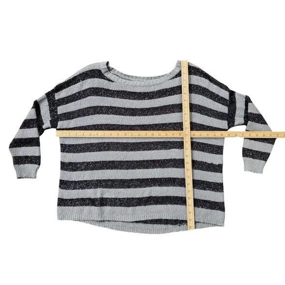 Anthropologie Joie Oversized Black Gray Striped Metallic Plush Boucle Sweater L - Picture 11 of 13